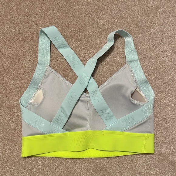 Nike Sports Bra - Picture 2 of 2